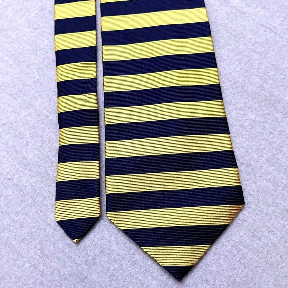 VTG‎ Brooks Brothers Silk Repp Tie Mens One Size Navy Gold Stripe Classic Preppy